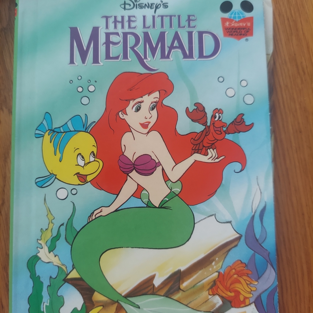 Disney The Little Mermaid Book - Ariel 1993 Edition